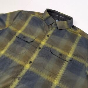 Kuhl Response Button Down Shirt‎ Mens Medium Plaid Utility Outdoors GorpCore